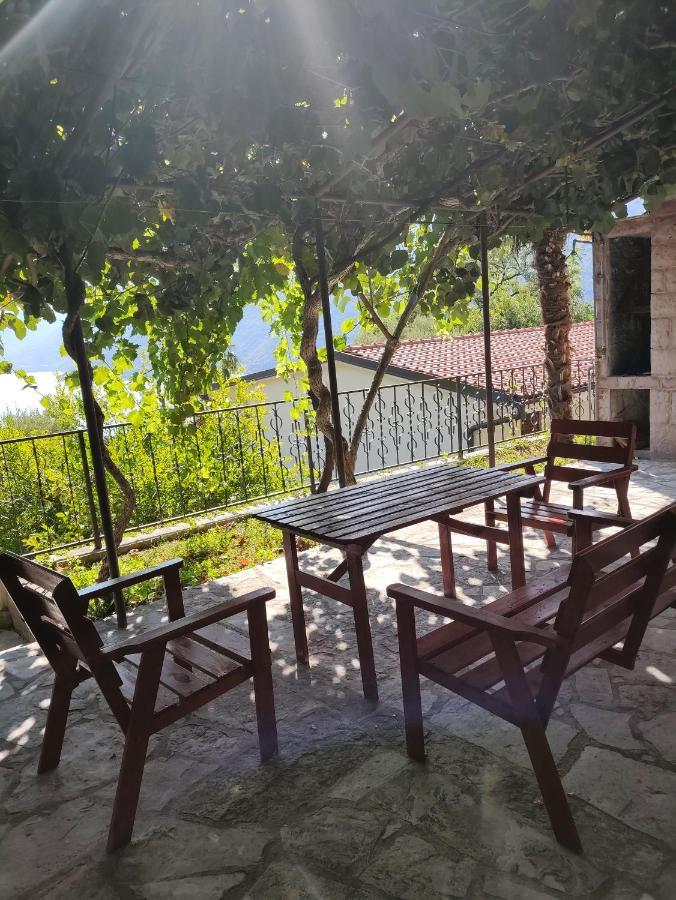 L & D Panorama Apartmani Risan Dış mekan fotoğraf